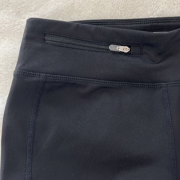 Oiselle New Stride Short, Black NWT Size 2 - Picture 3 of 5
